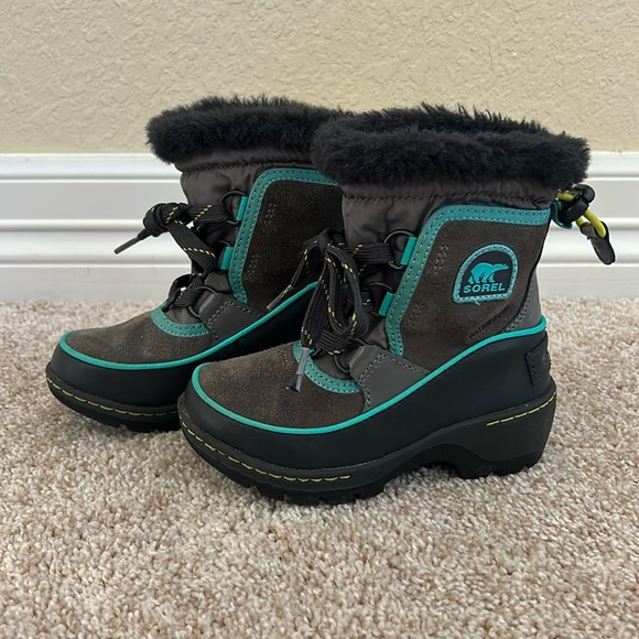 Sorel Kids Tivoli III Boots - Teal/Grey - Picture 1 of 10